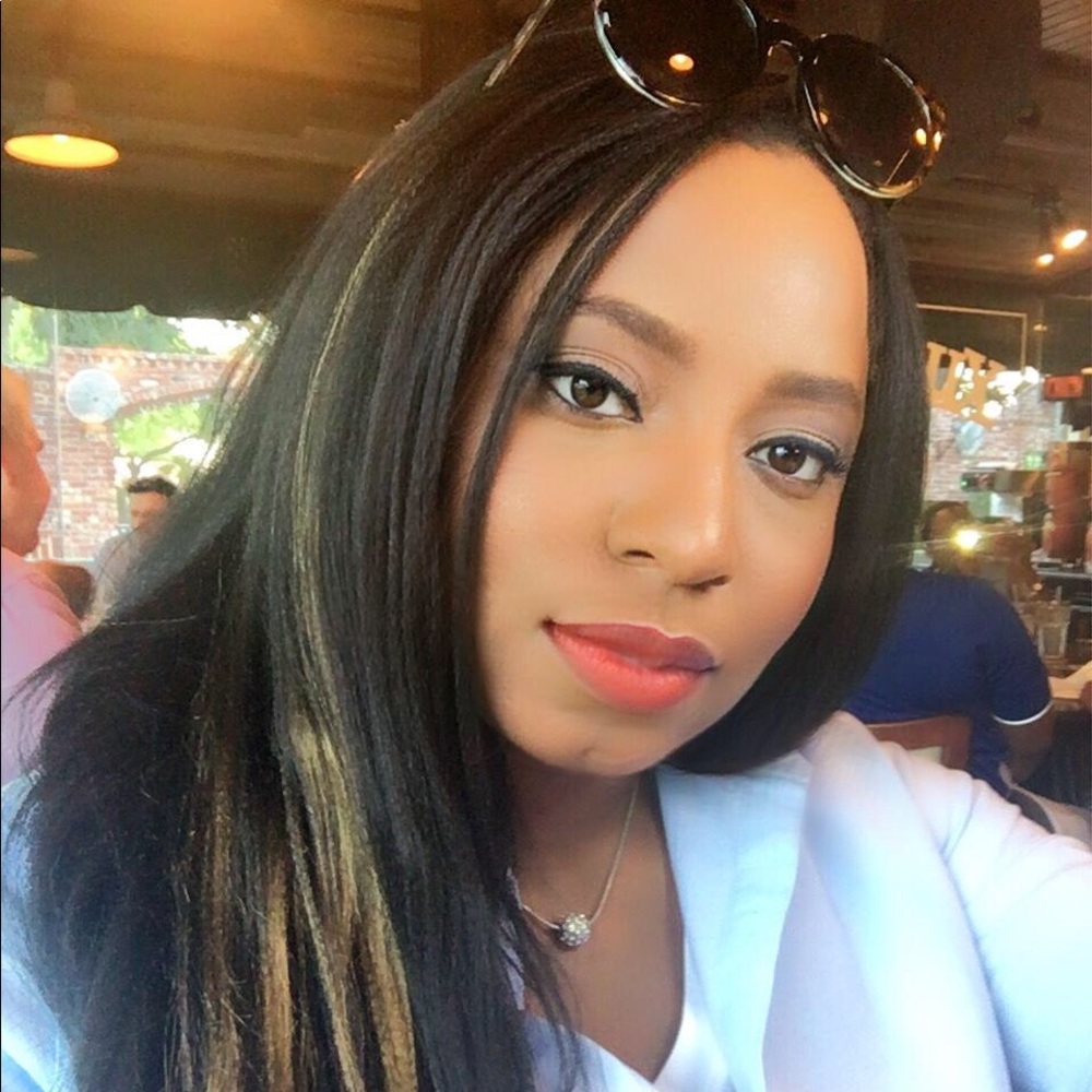 Meet your Posher, Iquo